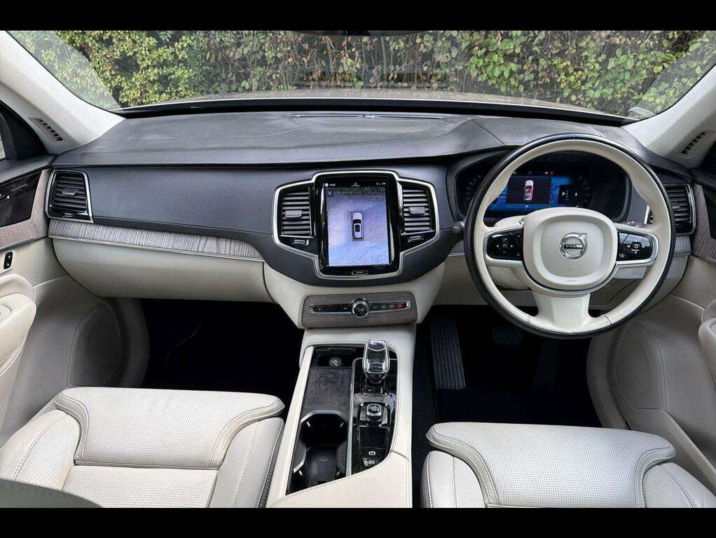 Volvo XC90 B5 Awd Mild Hybrid Plus Dark Black #11