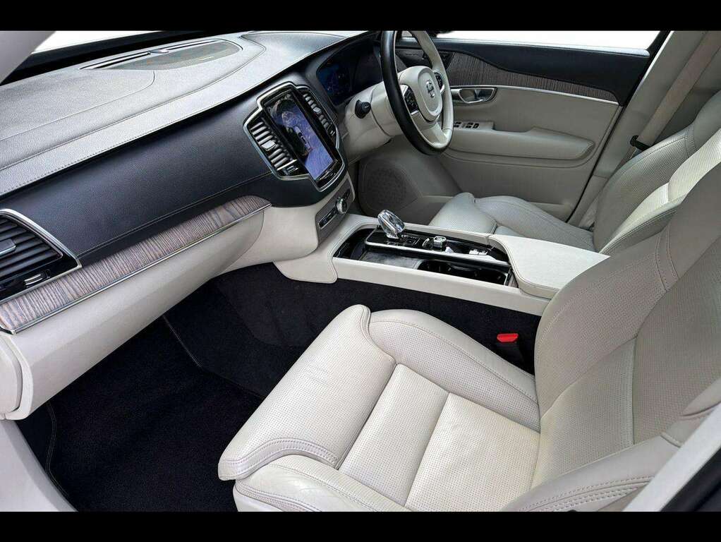 Volvo XC90 B5 Awd Mild Hybrid Plus Dark Black #7