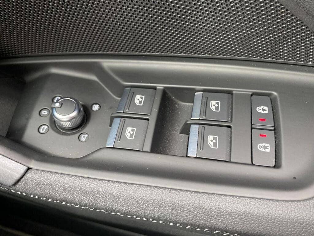 Audi A3 1.5 Tfsi 150 Black Edition S Tronic 2026 White #21