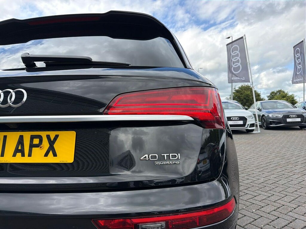 Audi Q5 50 Tfsi E Quattro Edition 1 S Tronic Black #36
