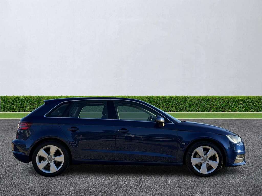 Audi A3 1.6 Tdi 110 Sport S Tronic Nav #2