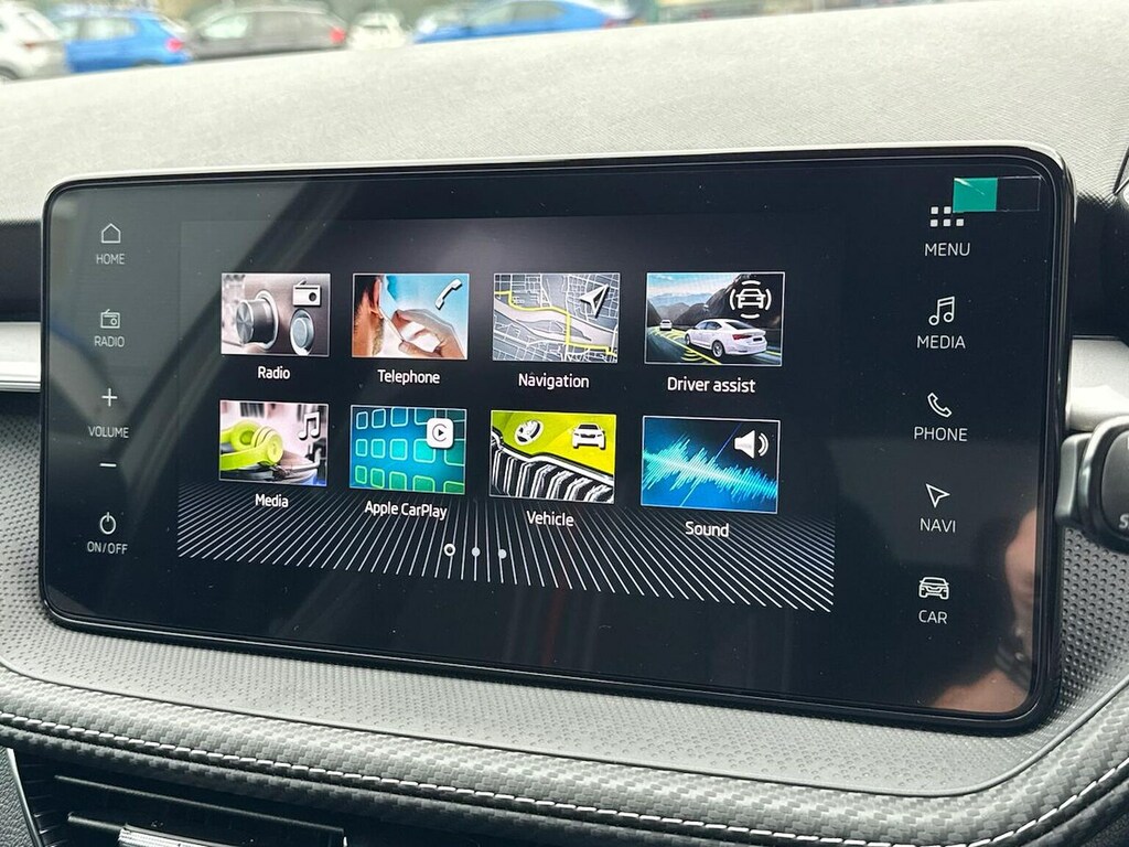 Skoda Fabia Monte Carlo Edition Green #11