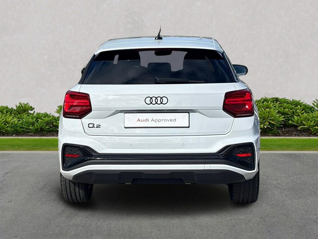 Audi Q2 35 Tfsi Black Edition S Tronic #4