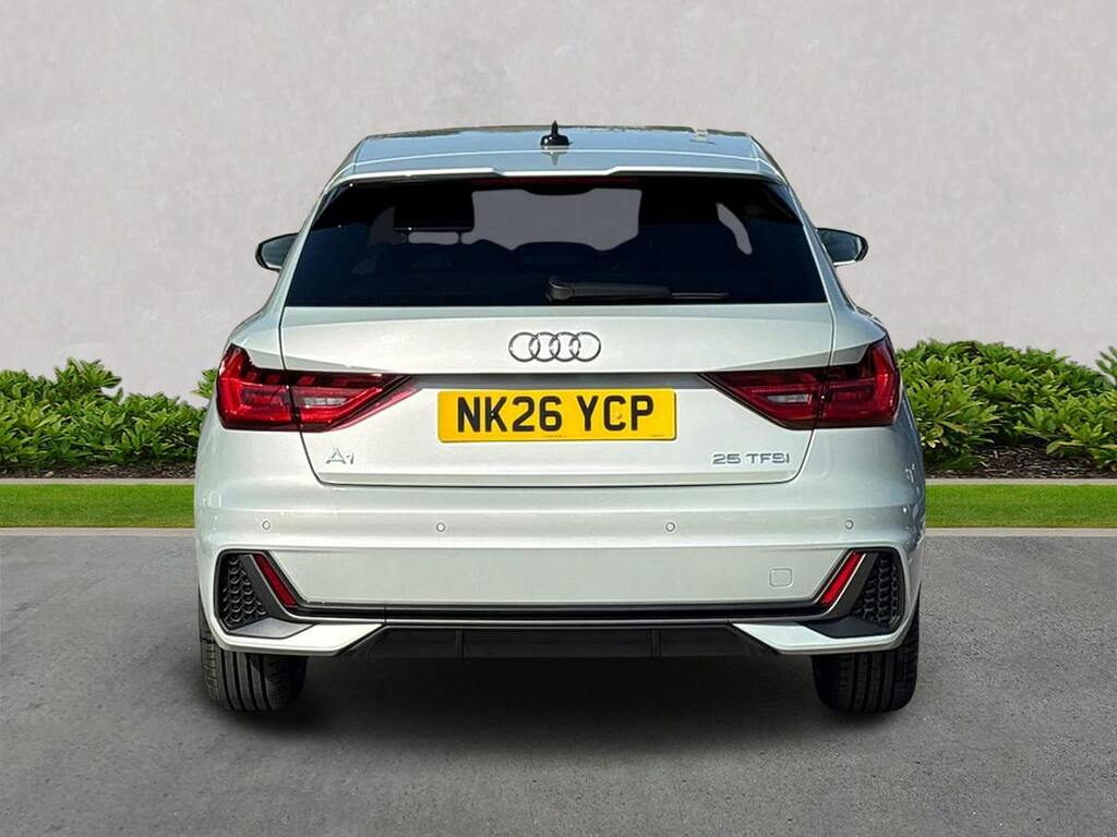 Audi A1 25 Tfsi S Line S Tronic #4