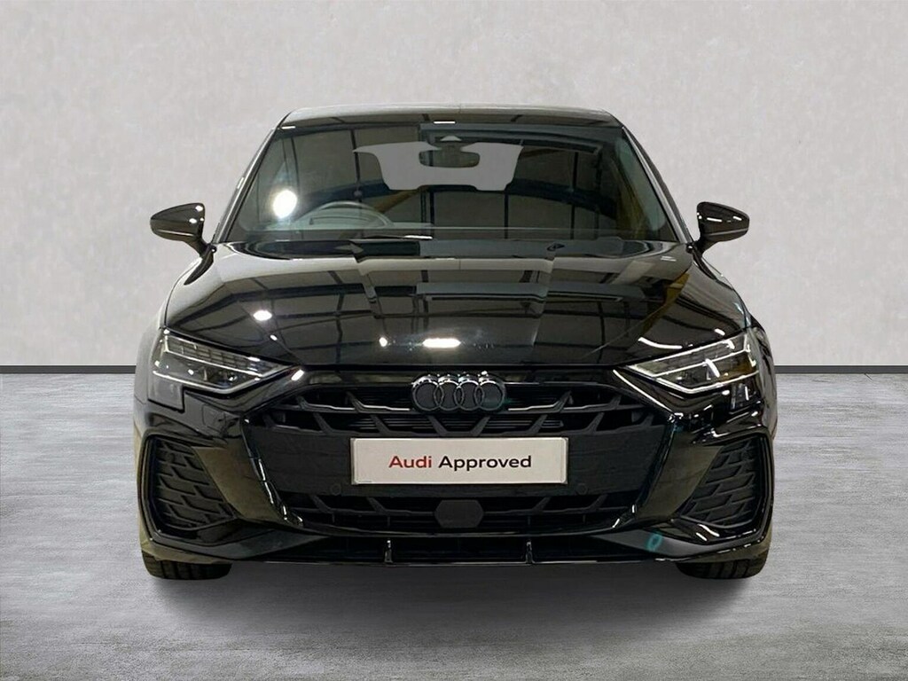 Audi A3 1.5 Tfsi 35 Black Edition Sportback S T  #5