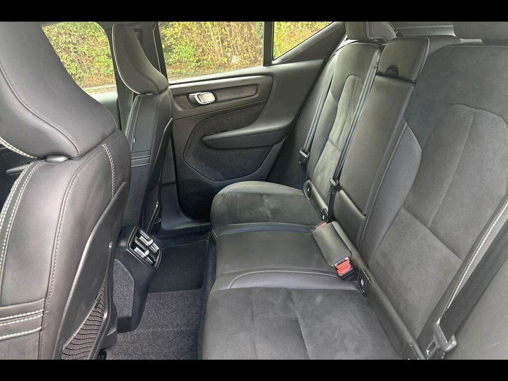 Volvo XC40 Plus, B4 Mild Hybrid, Dark Silver #16