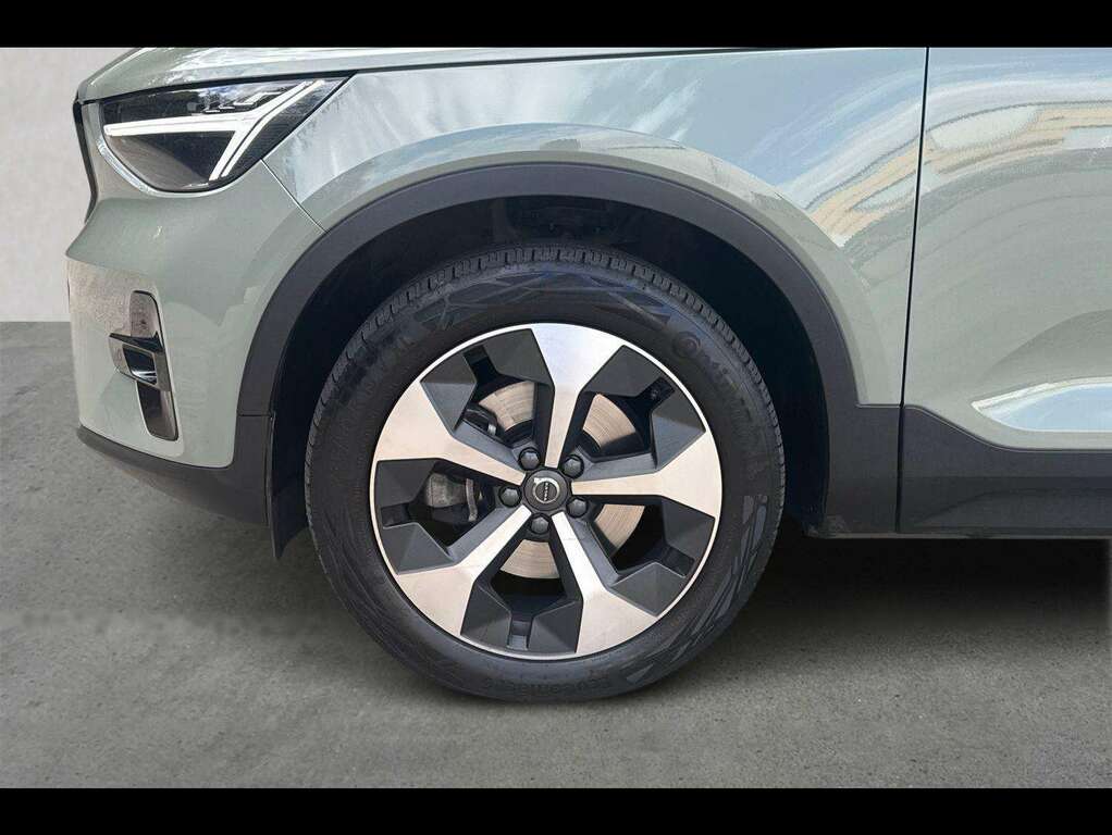 Volvo XC40 2.0 B3p Plus Dark #6