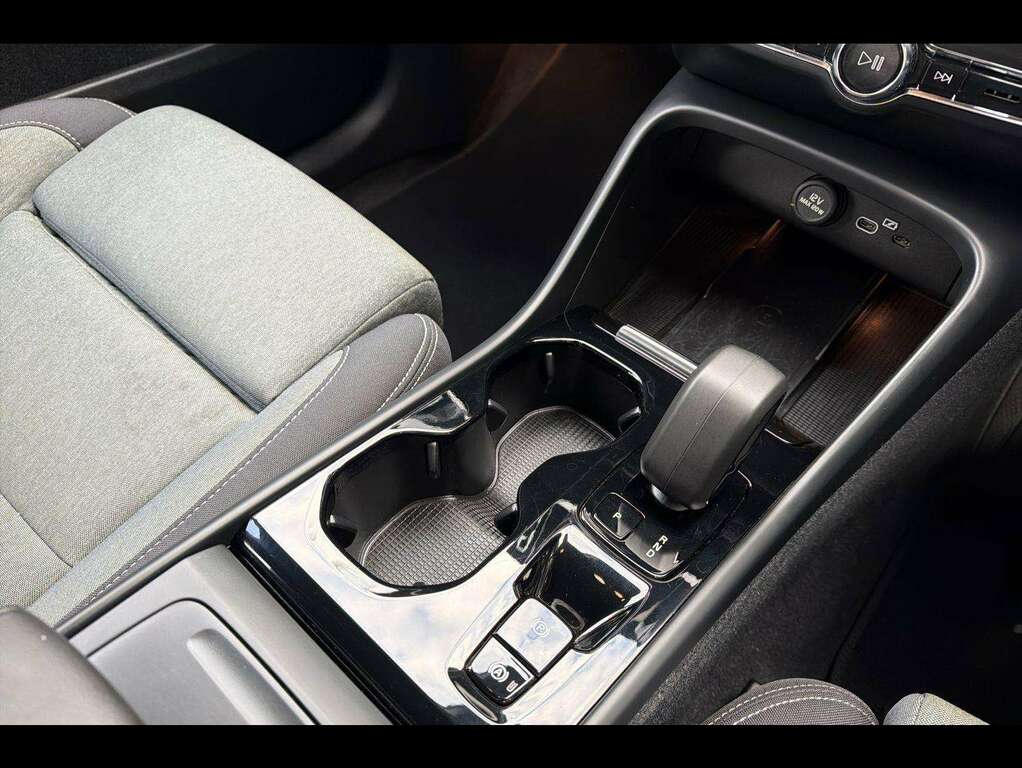 Volvo XC40 Ultimate, B4 Mild Hybrid, Dark Blue #13
