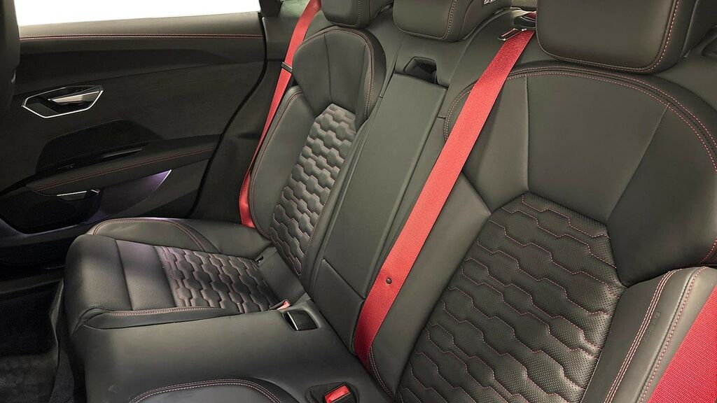 Audi Rs E-Tron Gt 475Kw Quattro 93Kwh Carbon Black 2023 Grey #7