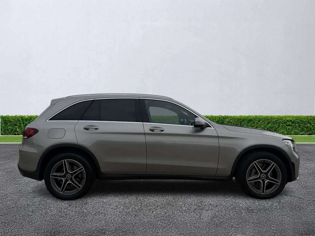 Mercedes-Benz GLC Class Glc 220D 4Matic Amg Line 9G-tronic  #2