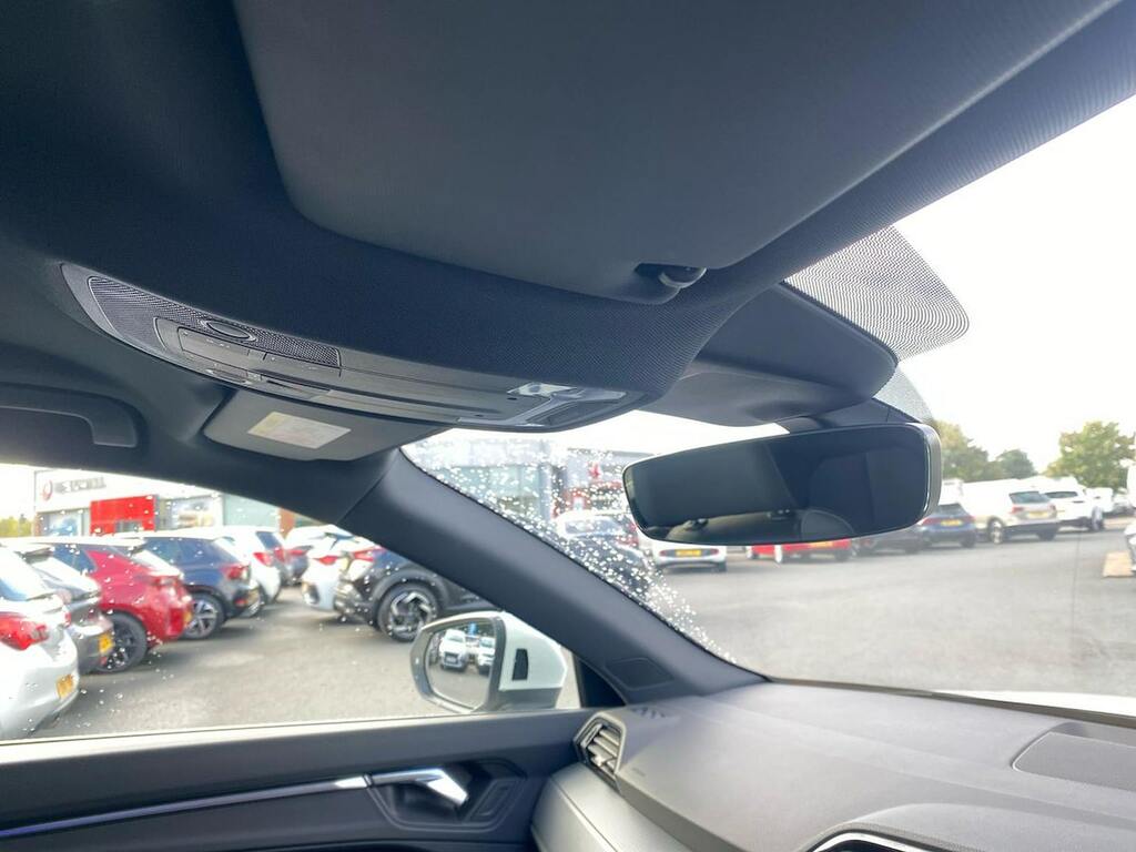 Audi Q3 Q3 Sport 35 Tdi S-a Black #14