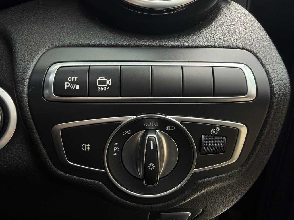 Mercedes-Benz GLC Class 220D 4Matic Amg Line Prem Plus 9G-tronic Blue #26