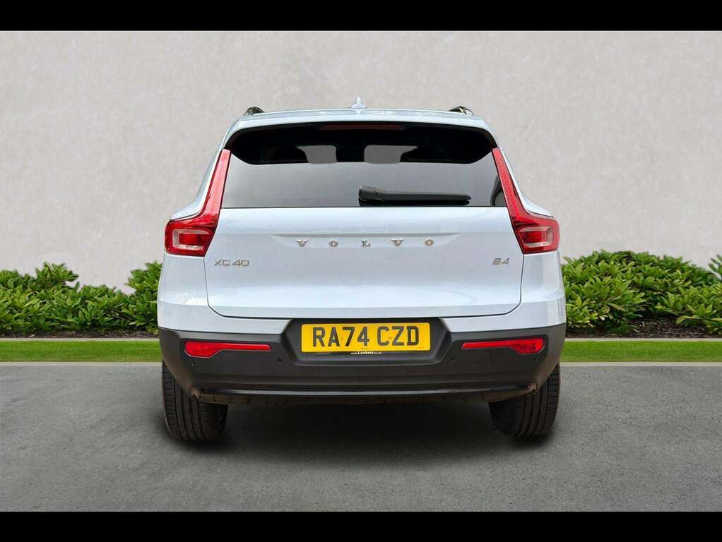 Volvo XC40 2.0 B4p Ultra Dark #4
