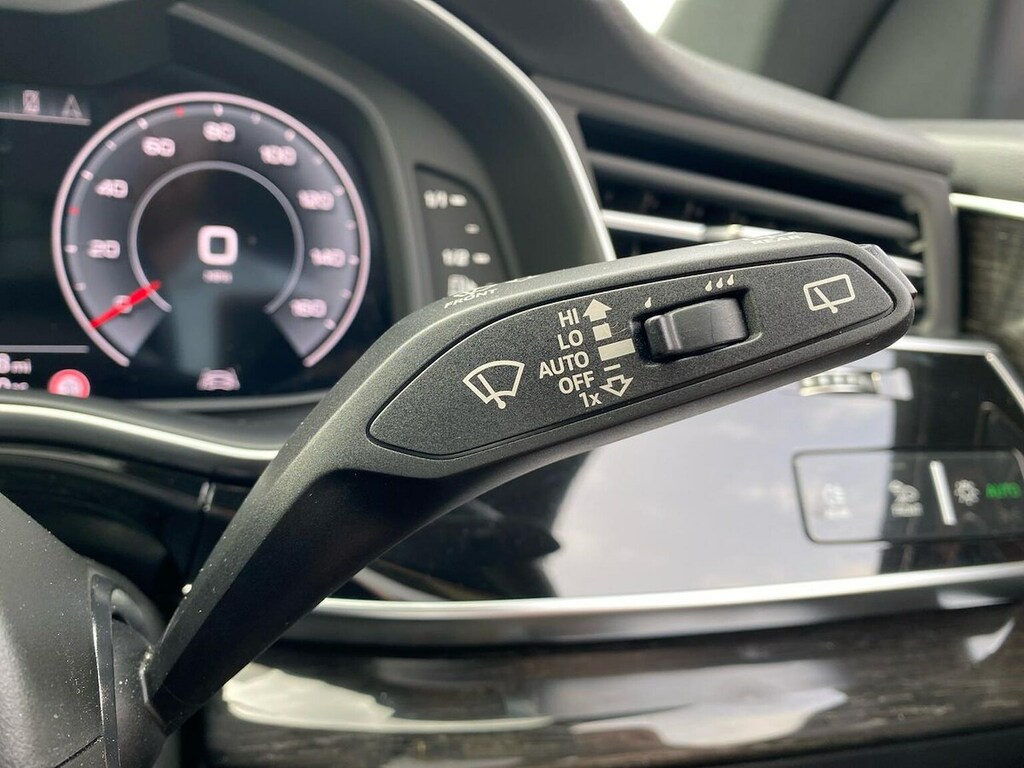 Audi Q8 55 Tfsi Quattro Black Edition Tiptronic Black #28