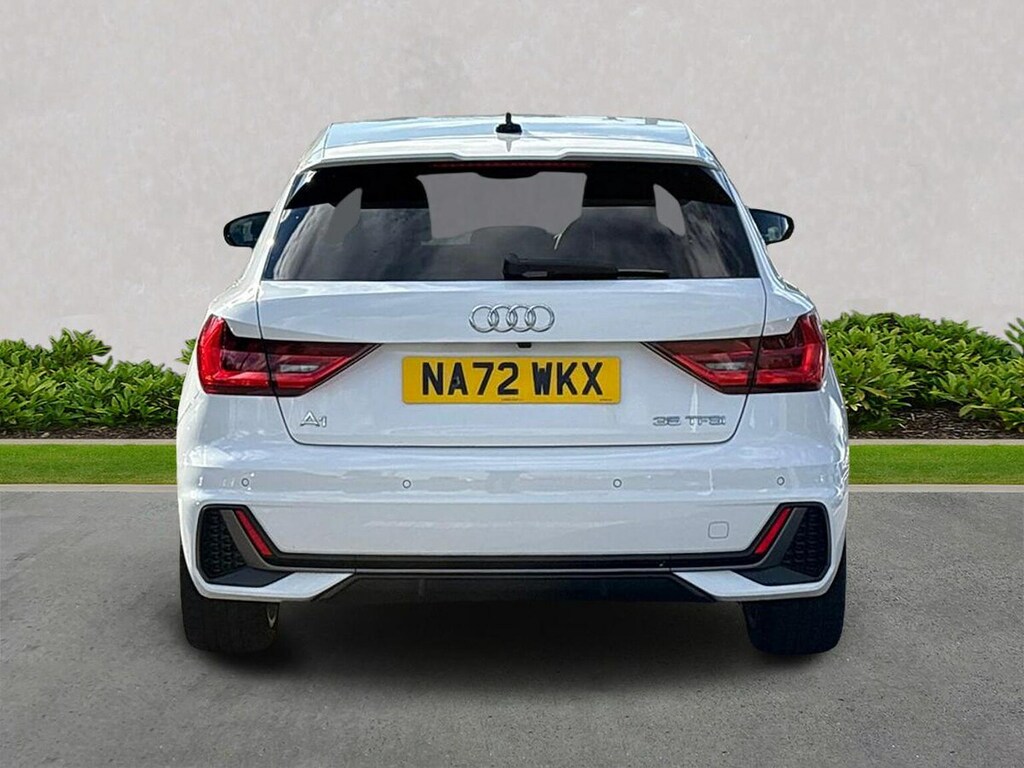 Audi A1 1.5 Tfsi 35 S Line Sportback S Tronic E  #4