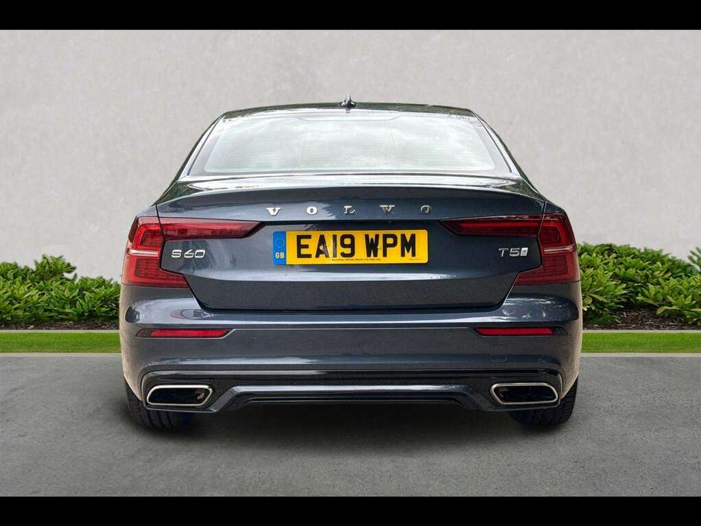Volvo S60 2.0 T5 R Design Edition #4