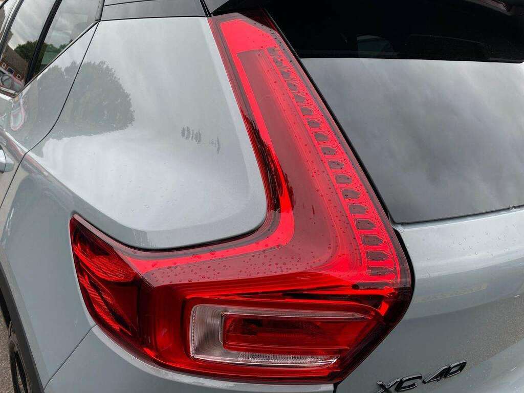 Volvo XC40 2.0 B3p Plus Black Edition Blue #35