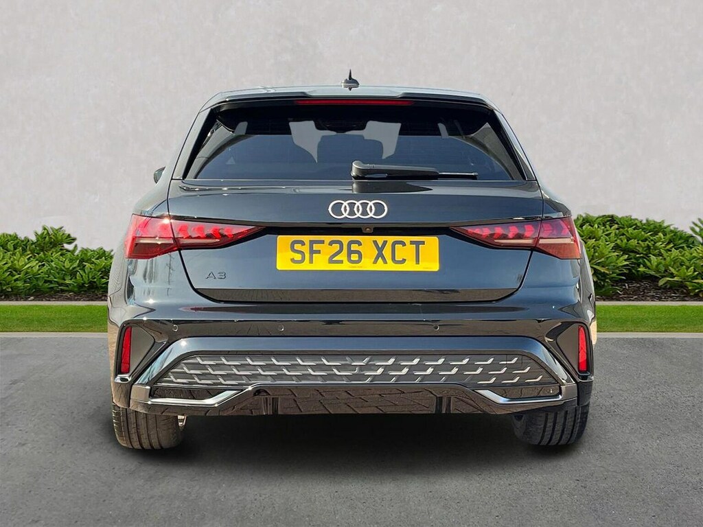 Audi A3 1.5 Tfsi 116 S Line S Tronic Tech Pack  #4