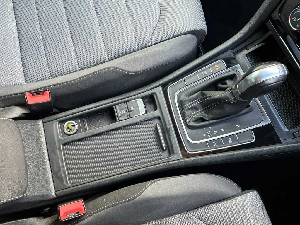 Volkswagen Golf 1.6 Tdi Bluemotion Tech Match Edition Euro 6 Ss Silver #11