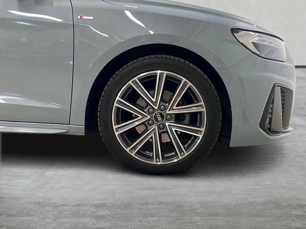 Audi A1 1.5 Tfsi 35 S Line Sportback S Tronic E  #6