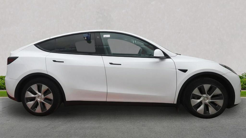 Tesla Model Y Suv Rwd 346 Ps #3