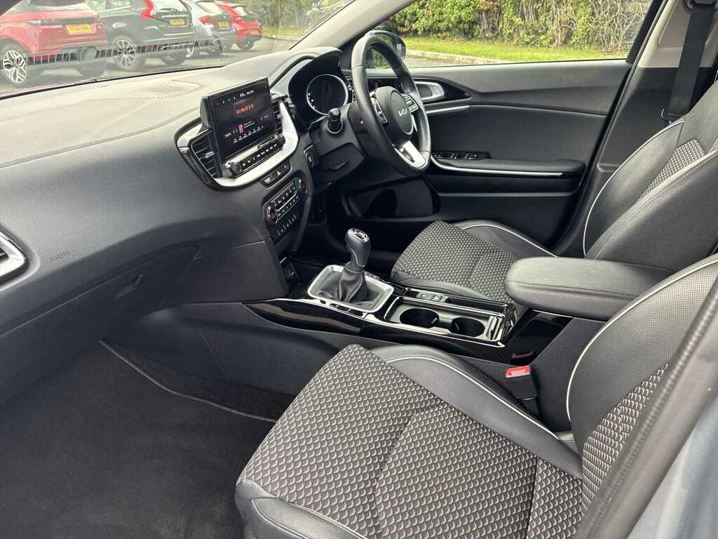 Kia Xceed 1.5T Gdi Isg 3 Silver #4