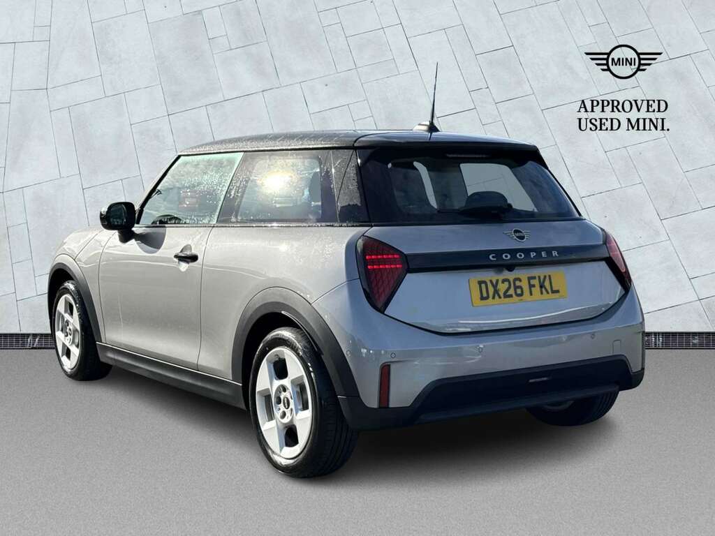 Mini Hatch 1.5 C Classic #2