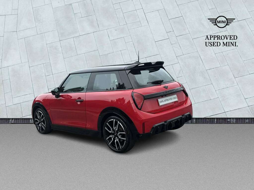 Mini Hatch 1.5 C Sport  #2