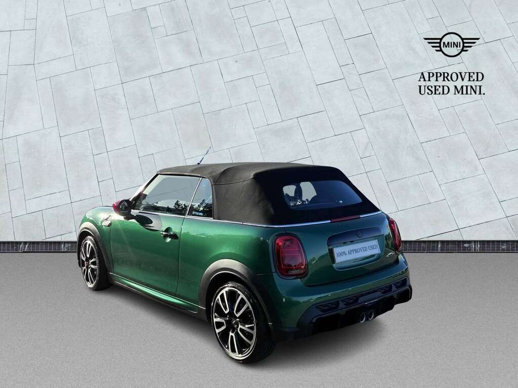 Mini Convertible 2.0 John Cooper Works Premium Plus  #4
