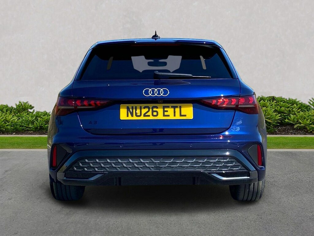 Audi A3 1.5 Tfsi S Line Sportback S Tronic Euro #4