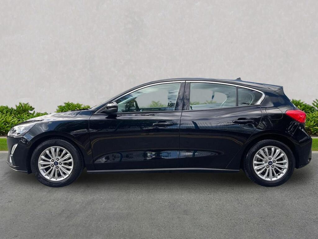 Ford Focus 1.0 Ecoboost 125 Titanium Black #3