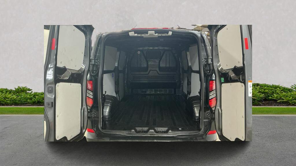 Ford Transit Custom 2.0 320 Ecoblue Trail Panel Van  #4