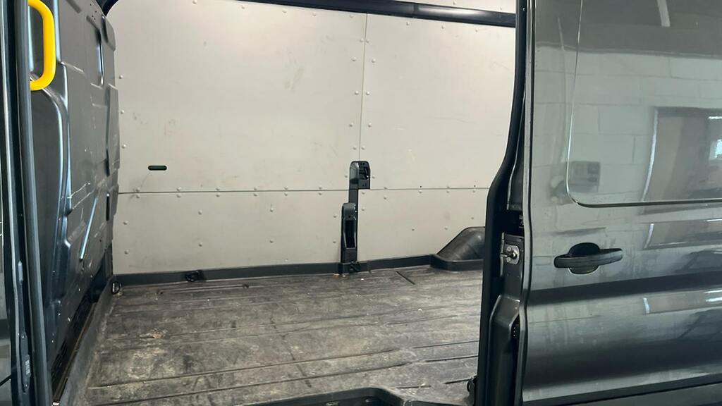 Ford Transit Custom 2.0 350 Ecoblue Limited Panel Van Manua #5
