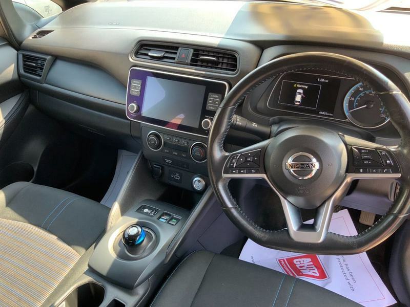 Nissan Leaf Acenta Red #2