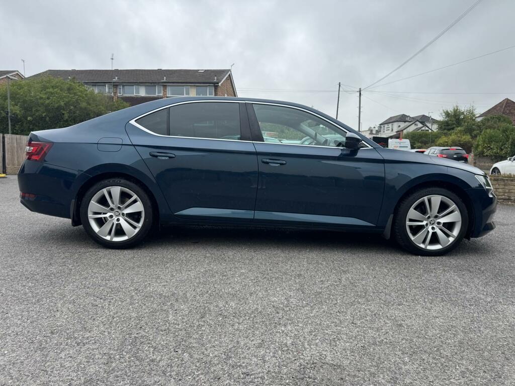 Skoda Superb Se L Executive Blue