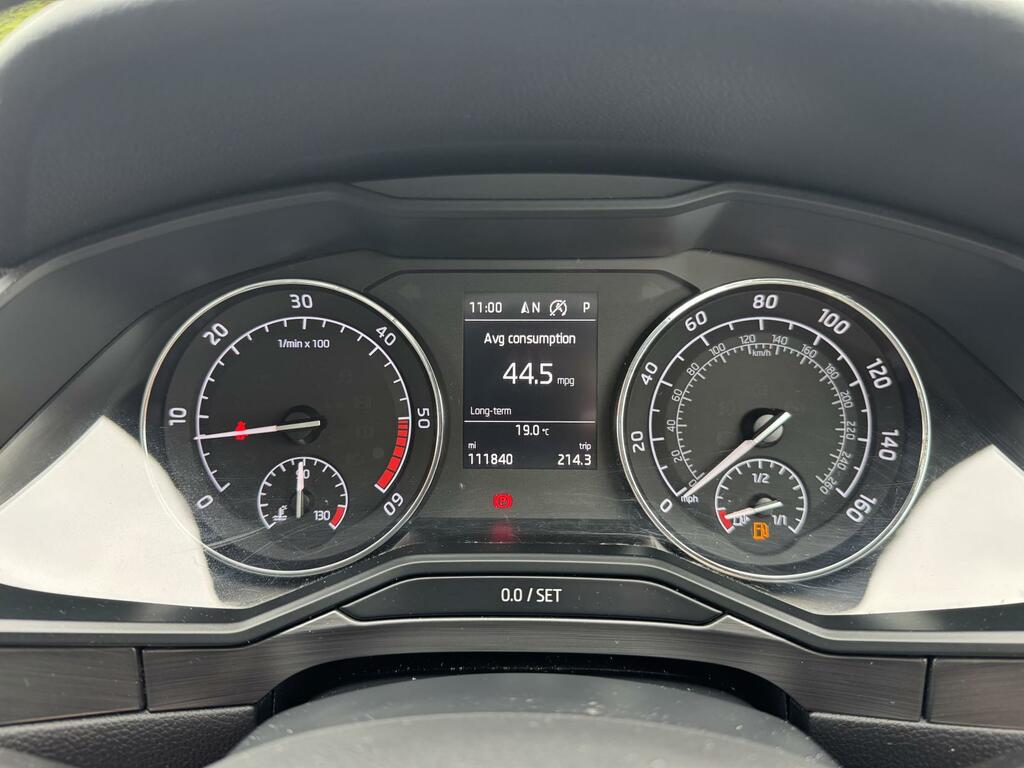 Skoda Superb Tdi Greenline Se Silver #23