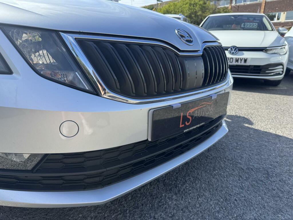 Skoda Octavia 1.4 Tsi Se L Dsg Red #50
