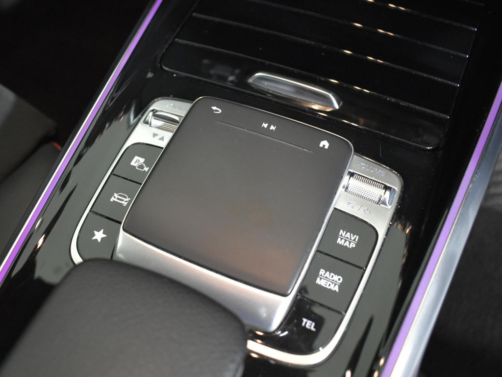 Mercedes-Benz GLB Class Glb 200 Amg Line 7G-tronic #18