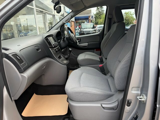 Hyundai I800 2.5 Crdi Se Nav Silver #17