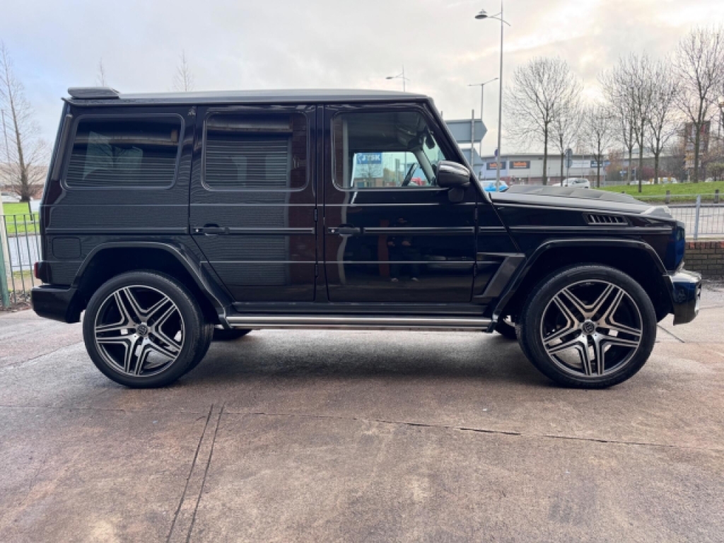 Mercedes-Benz G Class G63 Colour Edition Tip Yellow #37