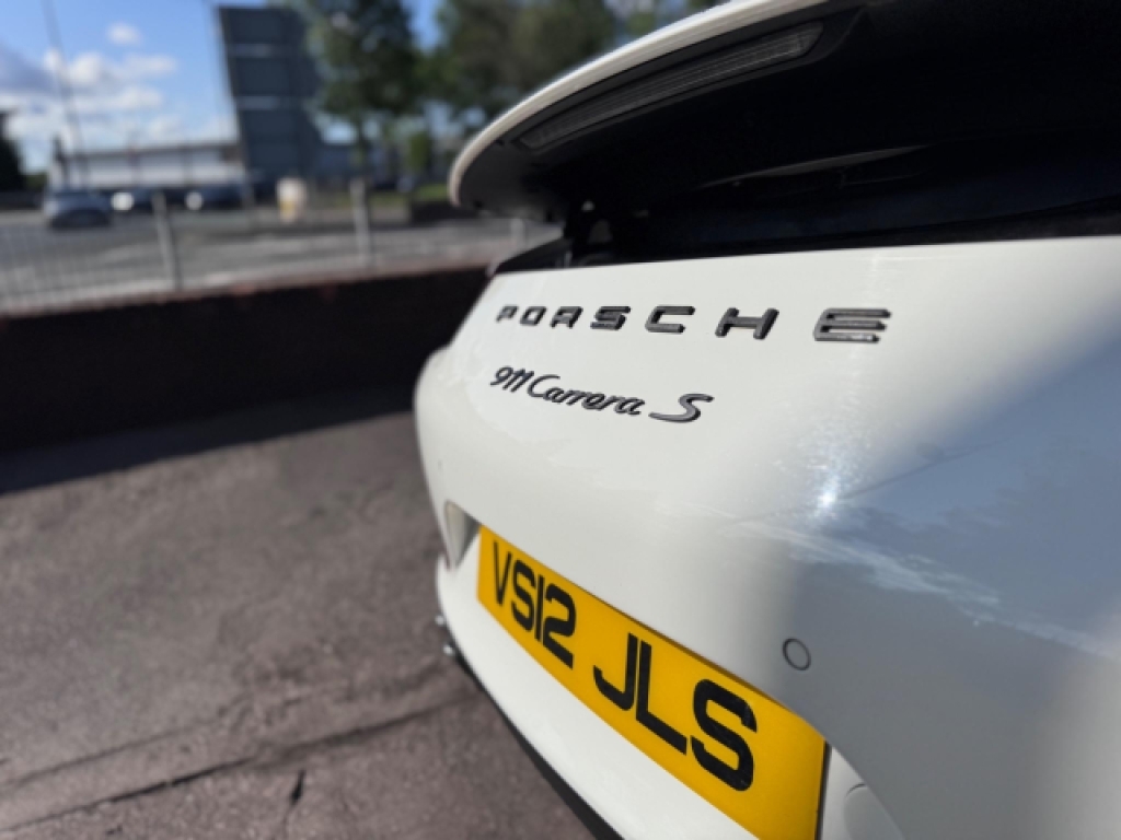 Porsche 911 911 Carrera S S-a White #34