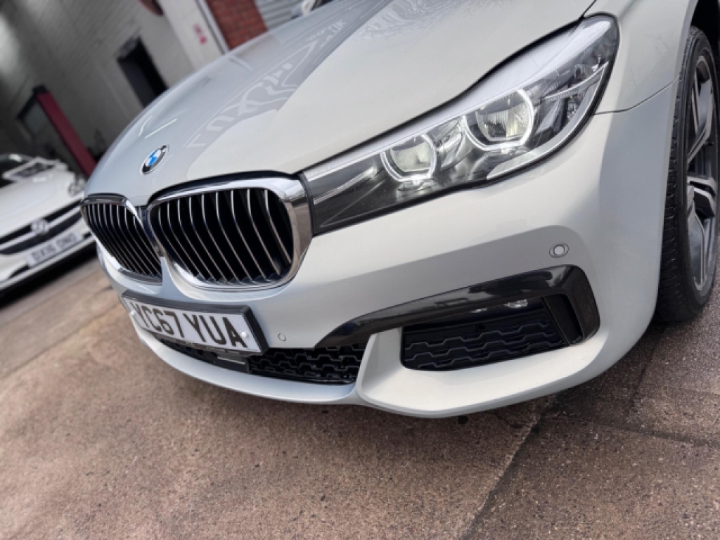 BMW 7 Series 740E M Sport Grey #11