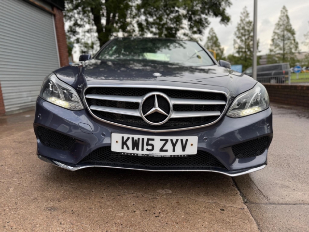 Mercedes-Benz E Class Saloon 5.5 E63 V8 Biturbo Amg Spds Mct Euro 6 Ss White #8