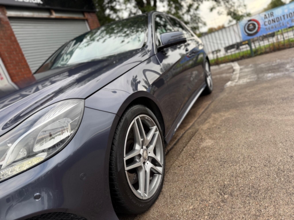 Mercedes-Benz E Class Saloon 5.5 E63 V8 Biturbo Amg Spds Mct Euro 6 Ss White #13