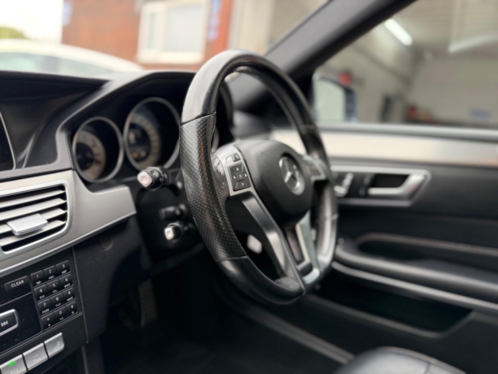 Mercedes-Benz E Class Saloon 5.5 E63 V8 Biturbo Amg Spds Mct Euro 6 Ss White #56