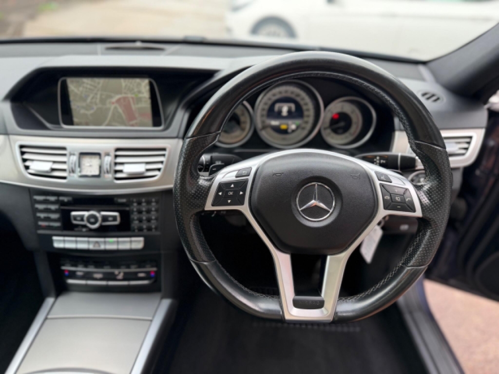 Mercedes-Benz E Class Saloon 5.5 E63 V8 Biturbo Amg Spds Mct Euro 6 Ss White #42