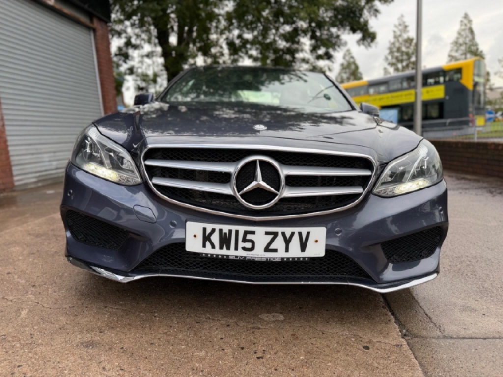 Mercedes-Benz E Class Saloon 5.5 E63 V8 Biturbo Amg Spds Mct Euro 6 Ss White #9