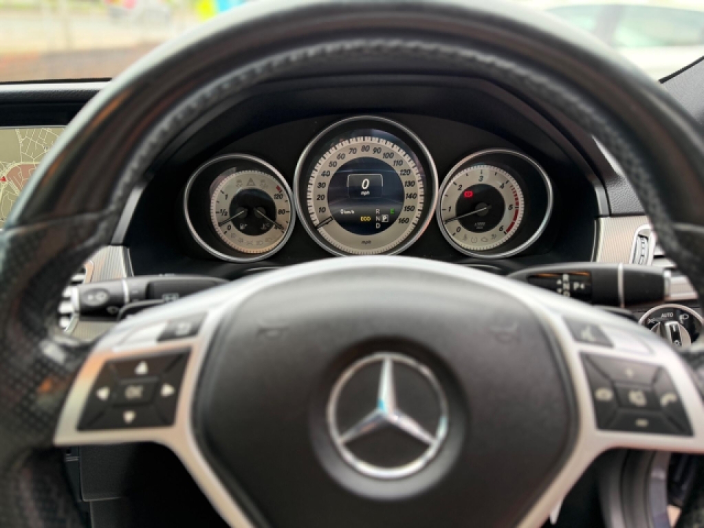 Mercedes-Benz E Class Saloon 5.5 E63 V8 Biturbo Amg Spds Mct Euro 6 Ss White #41