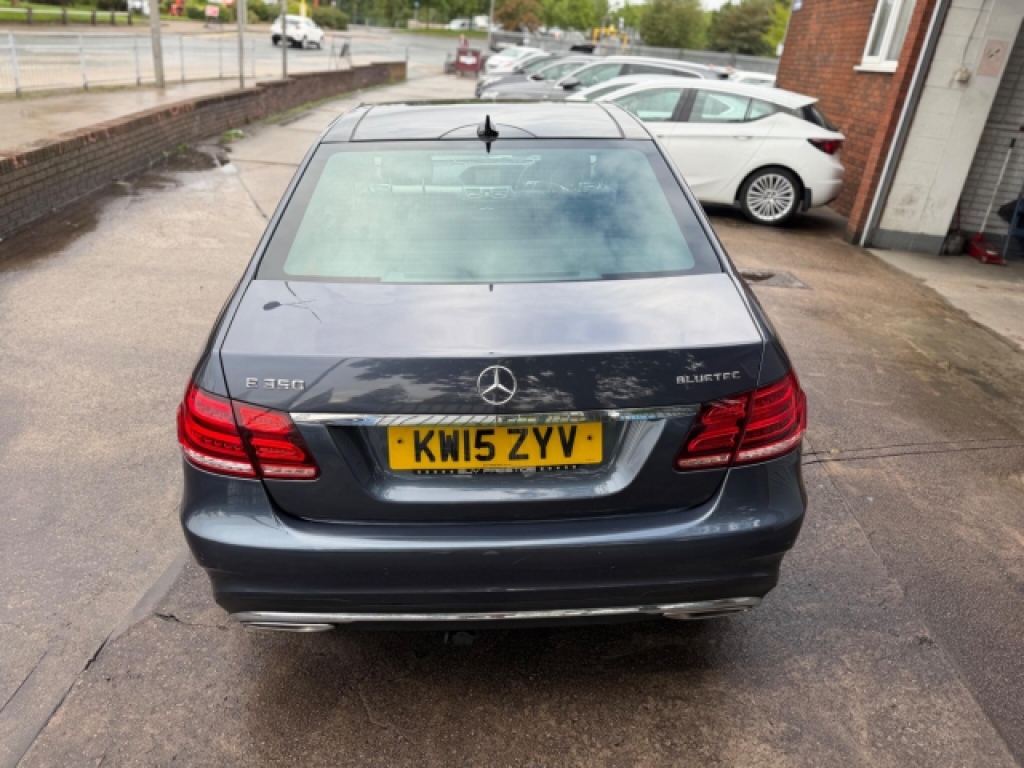 Mercedes-Benz E Class Saloon 5.5 E63 V8 Biturbo Amg Spds Mct Euro 6 Ss White #24