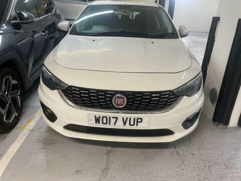 Fiat Tipo 2017 1.4 Mpi Lounge Hatchback Eu White #2